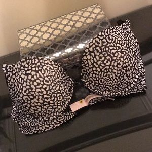 Victoria Secret 34C push-up bra